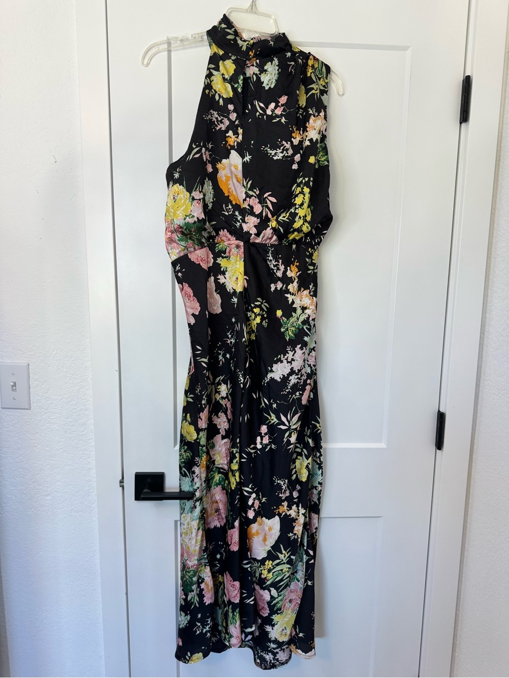 Petal & Pup Anabelle Funnel Neck Satin Midi - Picture 5 of 9